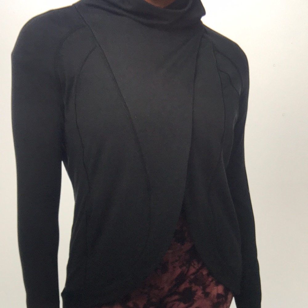 Lululemon Rulu Rally Wrap sz 12